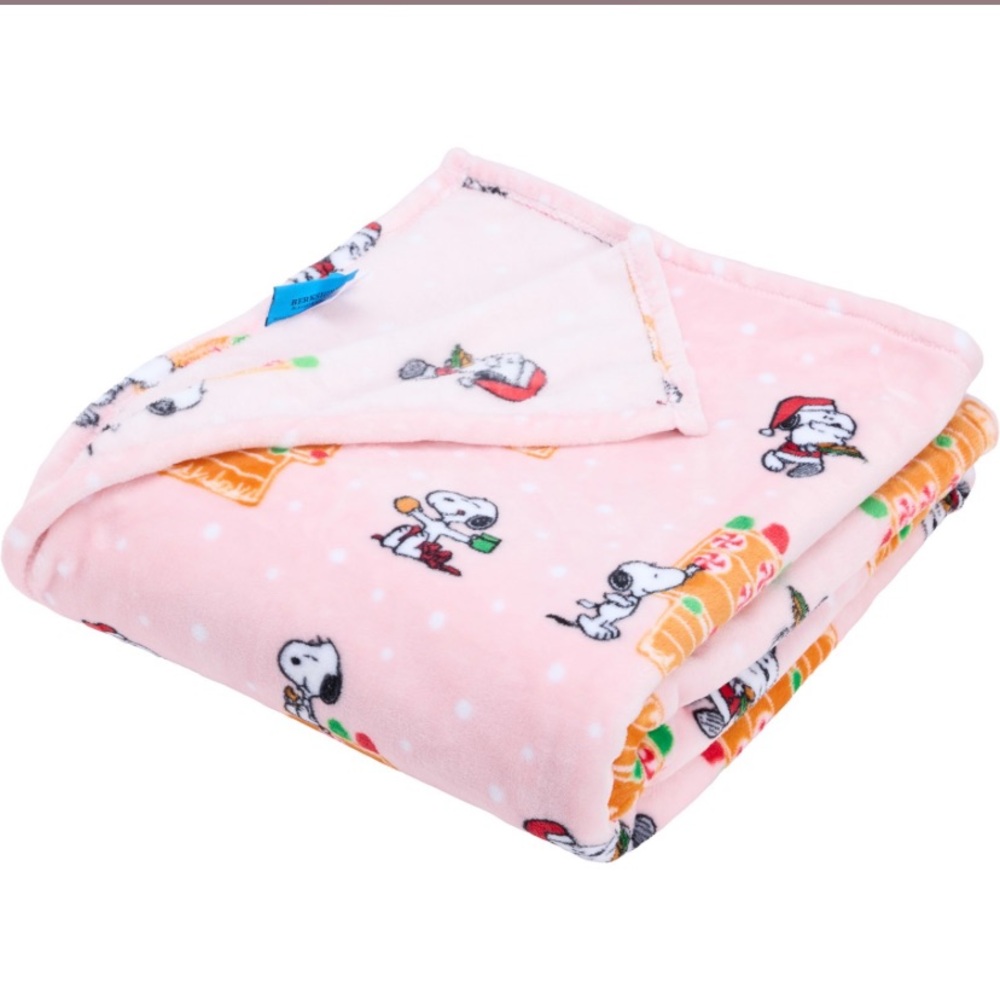 Berkshire Snoopy Holiday Festive Cheer VelvetLoft Blanket in Light Pink NWT